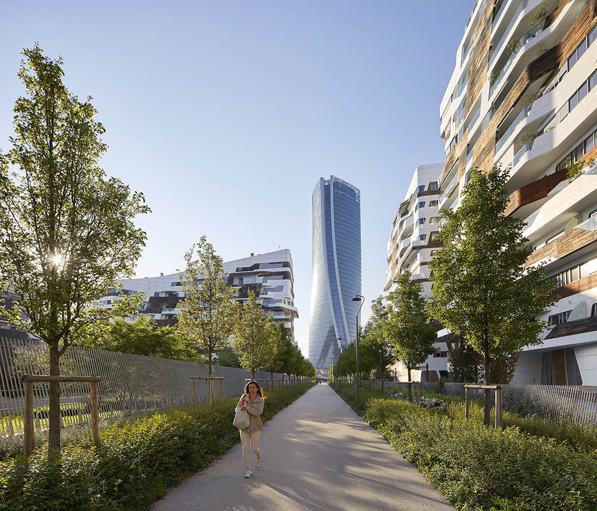 Zaha Hadid Architects' twisted Generali Tower in Milan photographed by Hufton+Crow