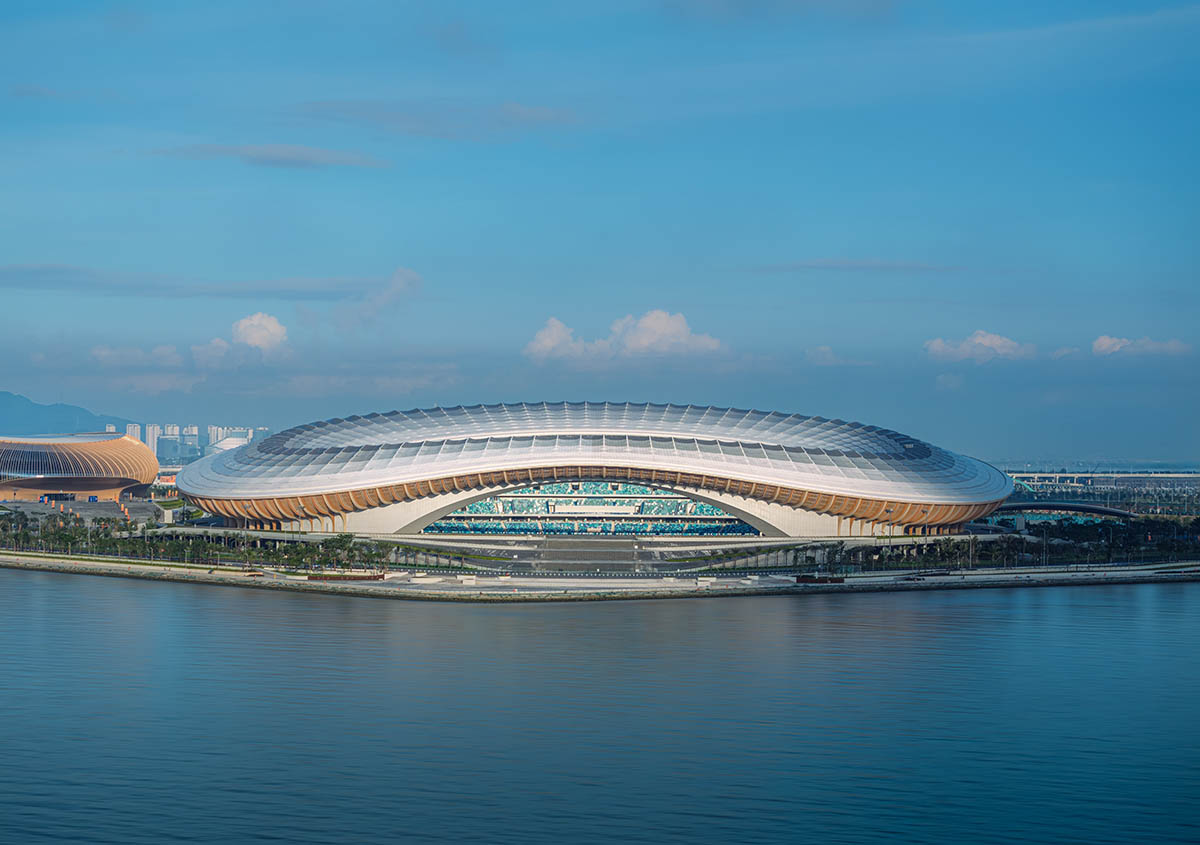 ZHA completes stadium and sports centre that references to historic vessels in Nansha