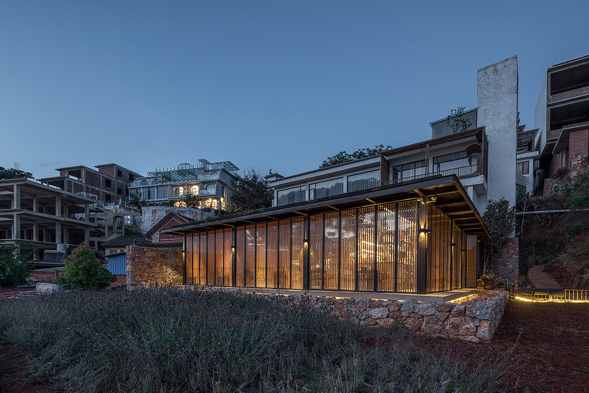 Dali Munwood Panorama Resort Hotel creates 