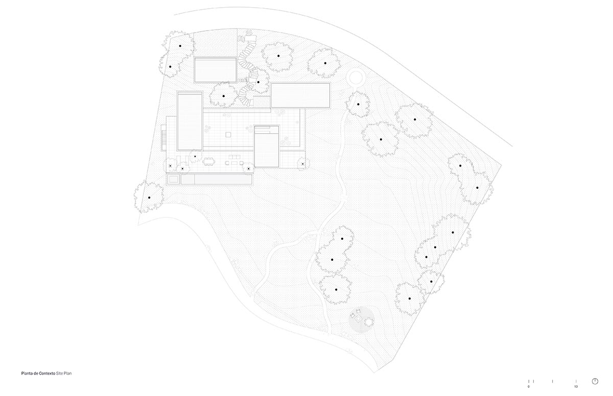 ESTUDIO Ignacio Urquiza Ana Paula de Alba completes residence in Mexican forested landscape