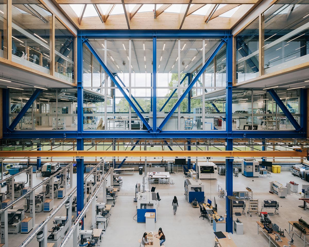 Civic Architects and VDNDP complete new engineering workshop building at University of Twente