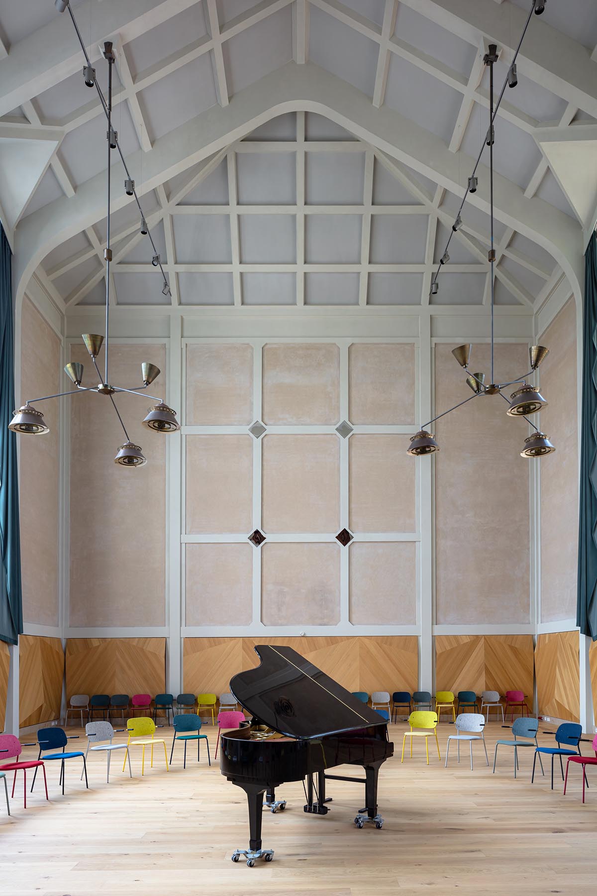 Powerhouse Company revitalizes Rotterdam's post-war church with