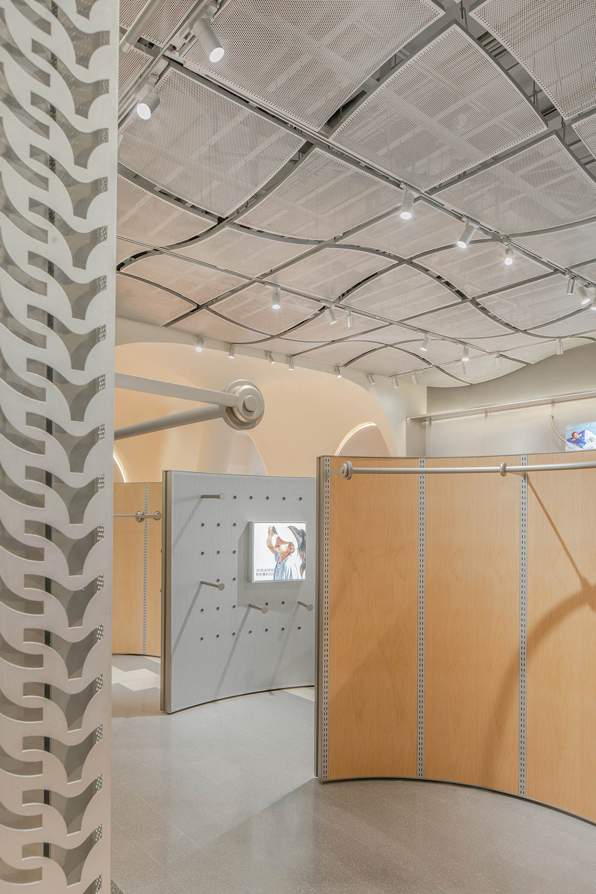 Sò Studio merges educational games with spatial design for a sports brand in Shanghai 