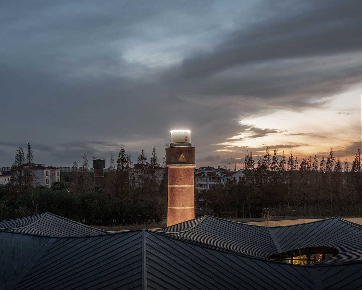 Wutopia Lab transforms an abandoned water tower into a memorial in Shanghai