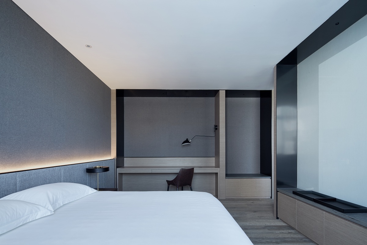 Fenghemuchen designed a club that expresses Beijing dwellers’ desire of a simple and slow lifestyle