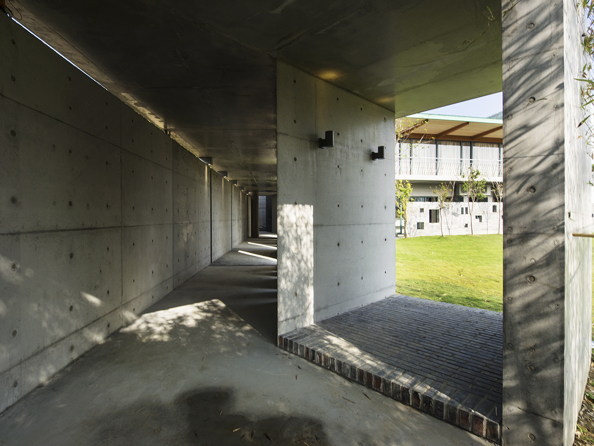 The Experiencing Project of Bodily Space: Yu-Hsiu Museum of Art