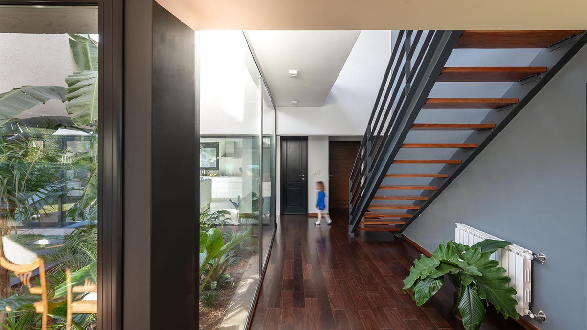 PSV Arquitectura completes Casa LVF in Córdoba, Argentina