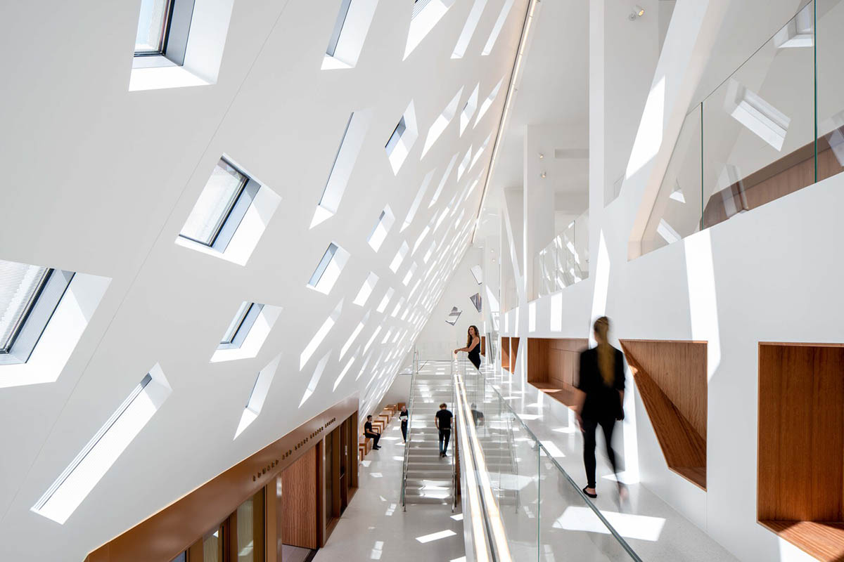 OMA completes Audrey Irmas Pavilion with trapezoidal form that respects its surrounding in California