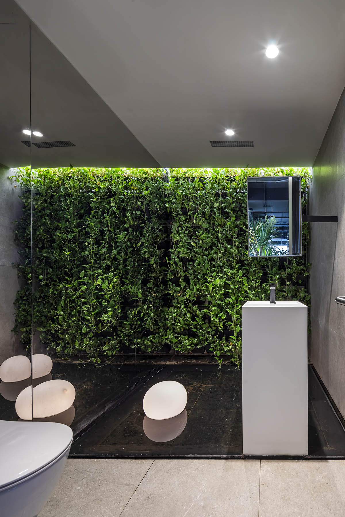 MIA Design Studio creates an outdoor garden for Mr.Green’s Office in Vietnam