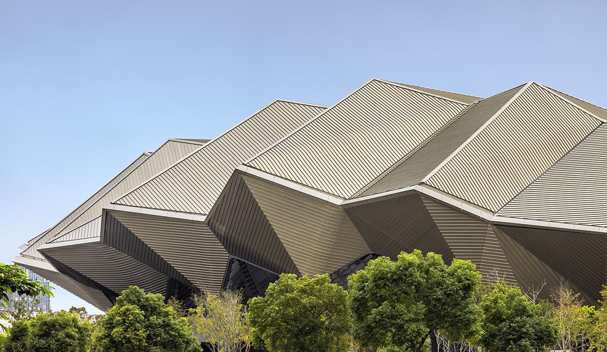 RUR Architecture DPC completes music center with crystalline geometry in Taiwan