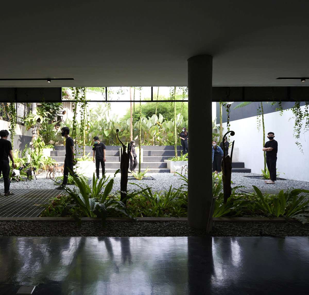 RAD+ar redesigns old vernacular building with tropical architecture as its main office in Jakarta
