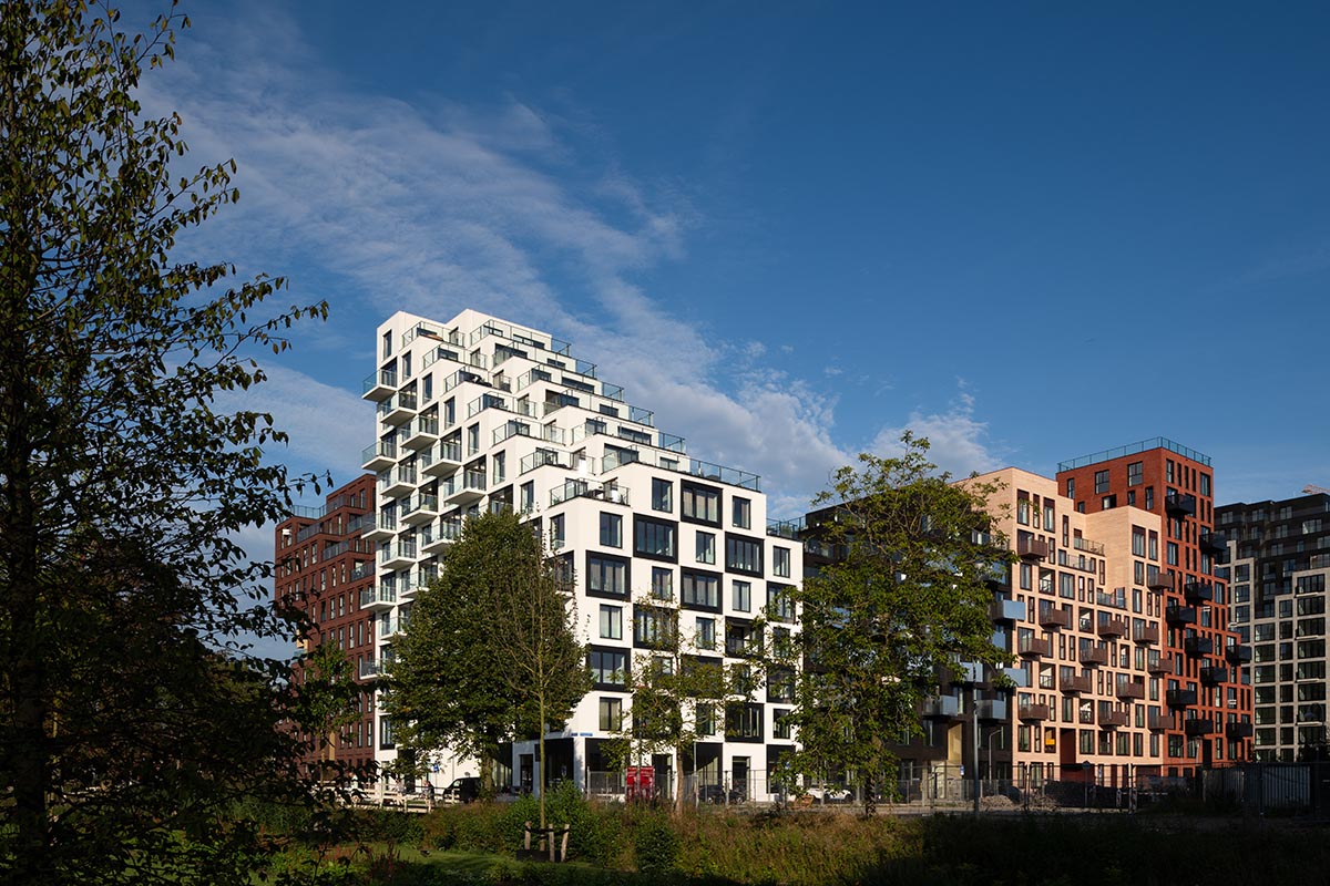Barcode Architects completes first residential block in Hyde Park masterplan in Hoofddorp