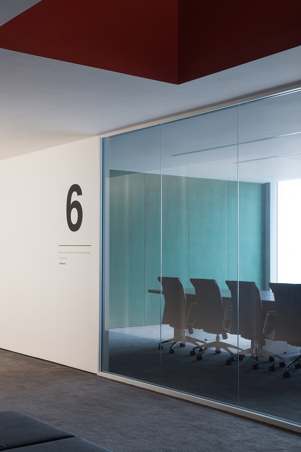 Peng & Partners Designed a Colorful Office that Seems like a Space Comes out of Mandrian's Painting