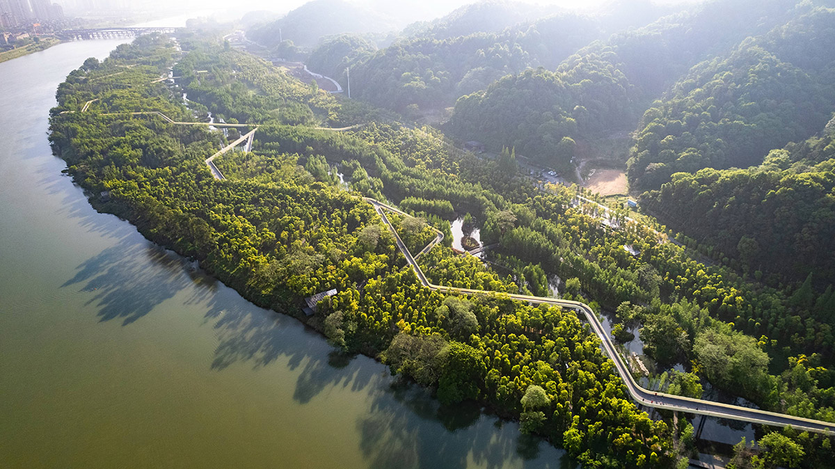 Landscape of the Year 2025 goes to Embracing Flood: Xinjiang River Ecological Corridor by Turenscape 