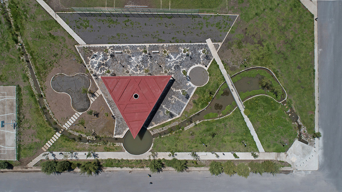 Francisco Pardo Arquitecto revitalizes Mexico's neglected suburban neighbourhoods with urban parks