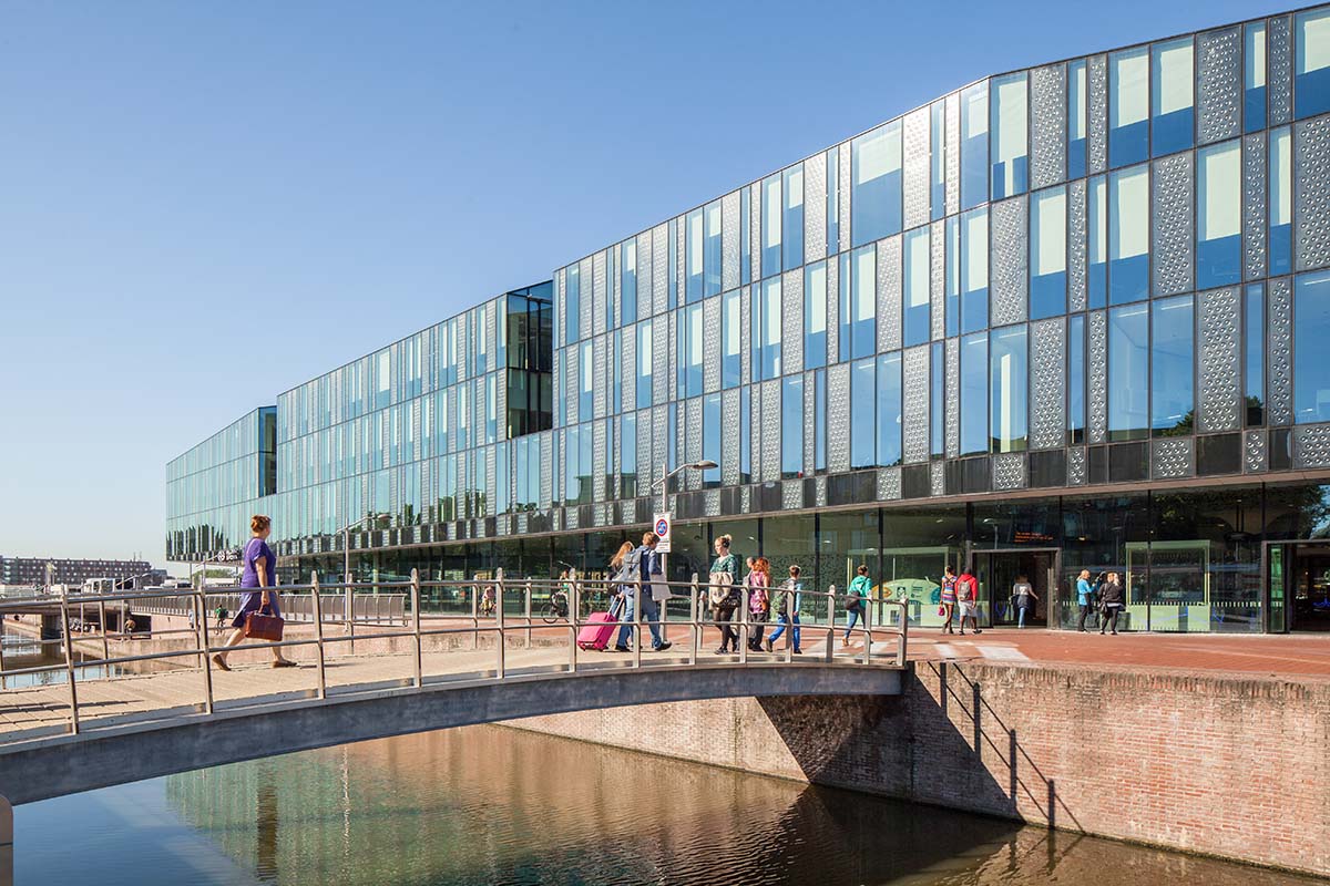 Mecanoo completes Delft City Hall and Train Station in the Netherlands