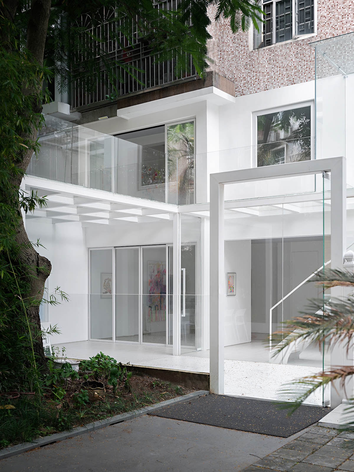 DA INTEGRATING LIMITED transforms old residence into a contemporary art space in Shenzhen, China