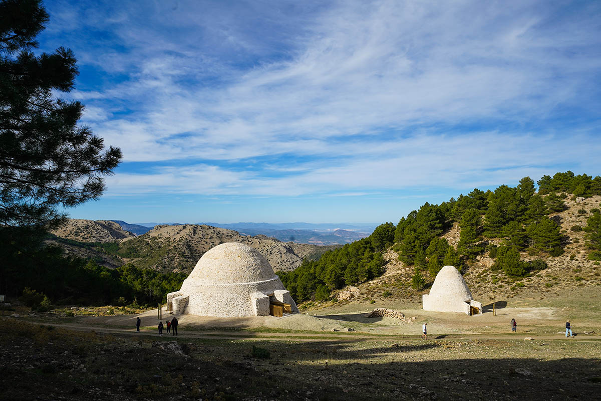 Ecoproyecta restores two snow wells to its original state in Sierra Espuña