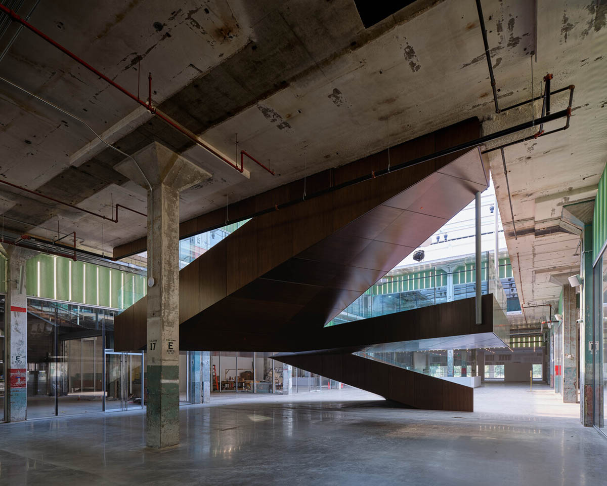 OMA/Jason Long's Adaptive Reuse of Historic US Post Office: 'POST Houston' Opens to the Public