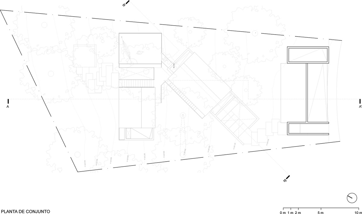 WEYES Estudio built single family house divided into four pavilions blended with the forest in Mexico