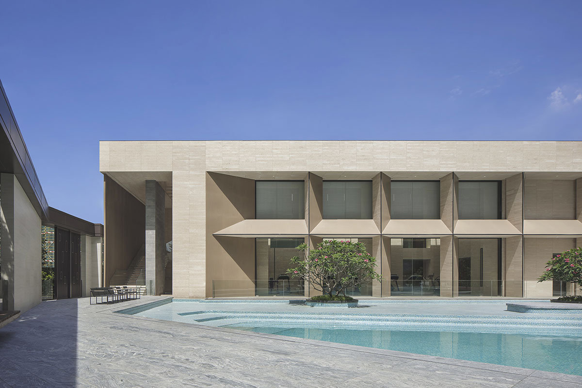 Matrix Design completes multi-purpose club featuring 3D gridded façade in China