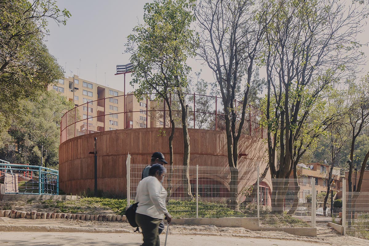 AMASA Estudio turns an abandoned ravine into an accessible and lively park in Mexico City