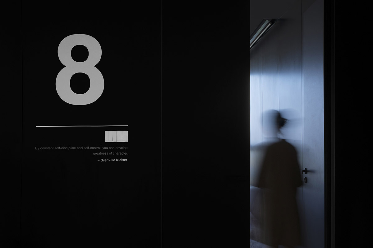 Peng & Partners Designed a Colorful Office that Seems like a Space Comes out of Mandrian's Painting