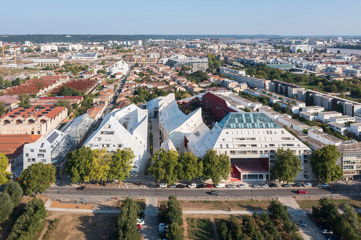 MVRDV completes Ilot Queyries residential complex in Bordeaux
