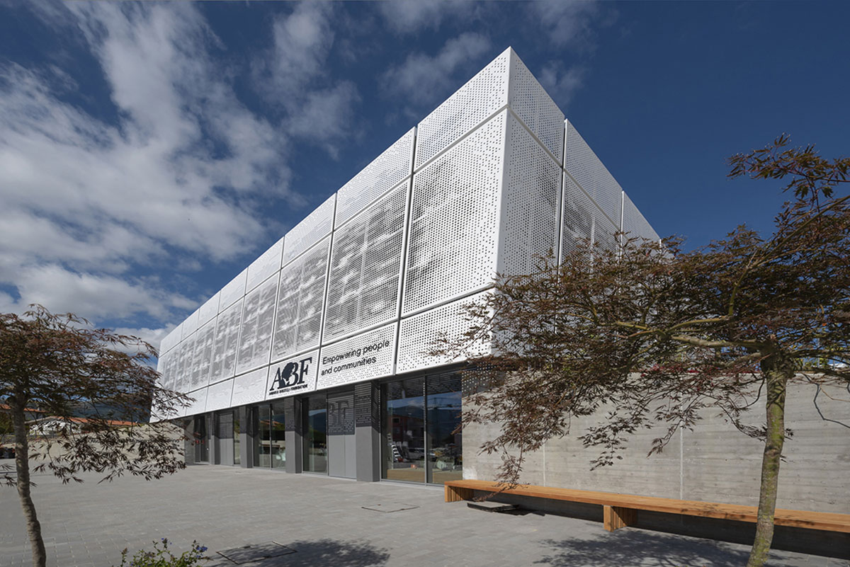 Alvisi Kirimoto and Andrea Bocelli Foundation reveal perforated Camerino Academy of Music in Italy