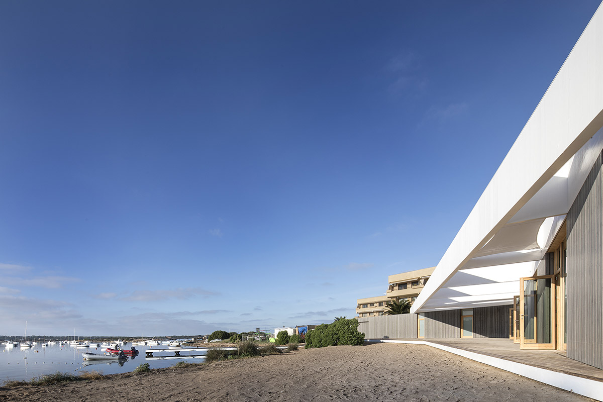 Marià Castelló Architecture completes Water Sports Center with permeable geometry in Formentera
