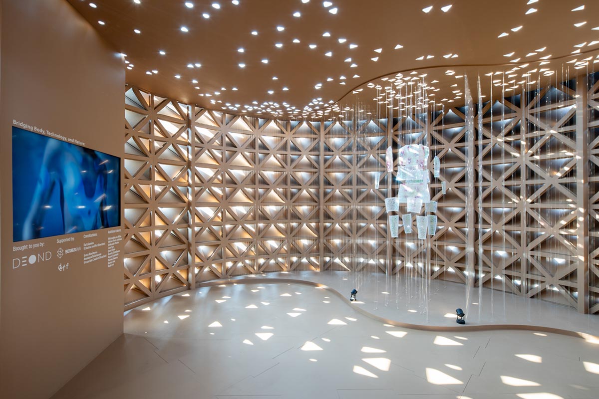 Deond wraps pavilion with 3D corrugated cardboards referencing