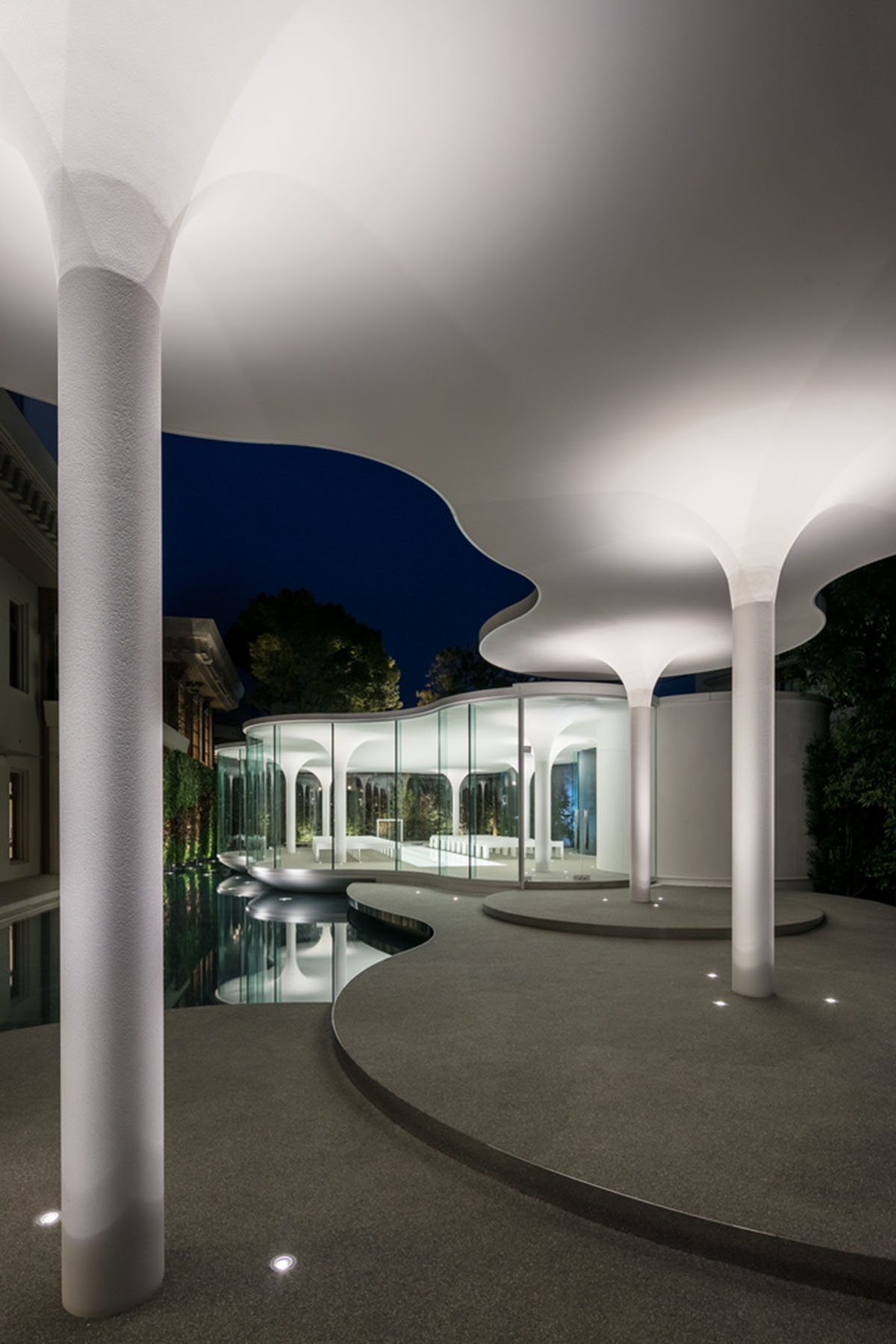 KTX archiLAB completes minimalist Cloud Chapel as continues space in Japan