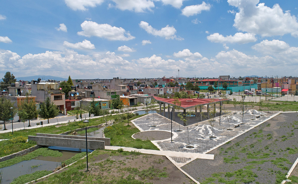 Francisco Pardo Arquitecto revitalizes Mexico's neglected suburban neighbourhoods with urban parks