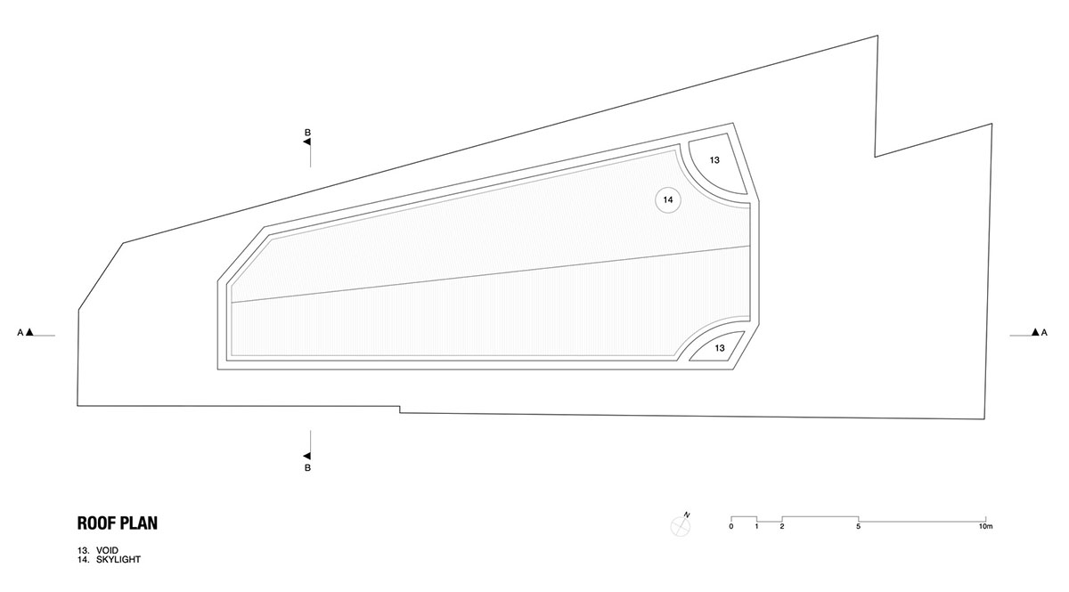 Chenchow Little Architects creates arched cut-outs for residence referencing to old Victorian houses