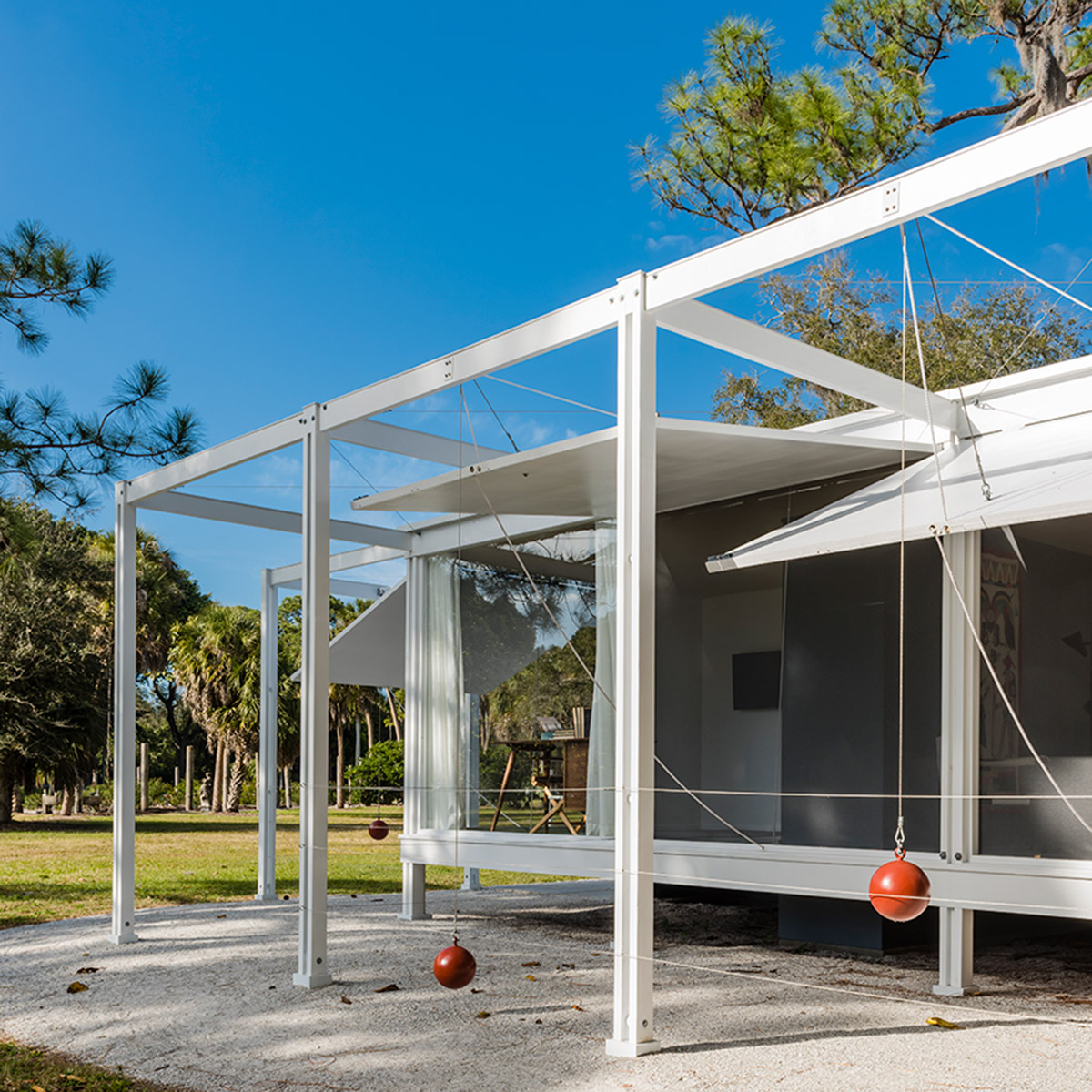 Full-scale replica of modernist architect Paul Rudolph’s Walker Guest House to be sold at auction