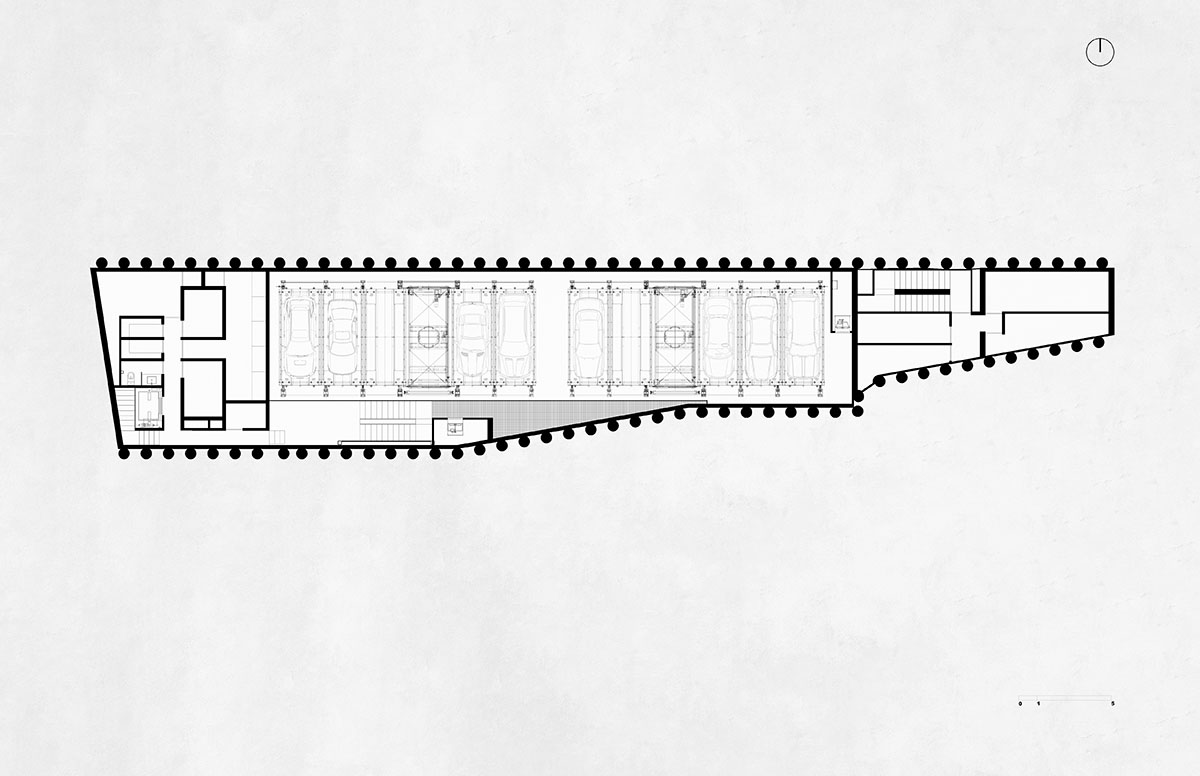 HEMAA built a slender skyscraper that stands elegantly on a narrow plot in Mexico City 