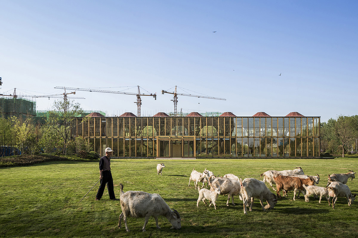 LUO studio Created a Universally-used Sales Center that can be Completely Dismantled and Reused