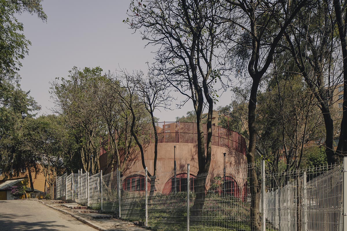 AMASA Estudio turns an abandoned ravine into an accessible and lively park in Mexico City