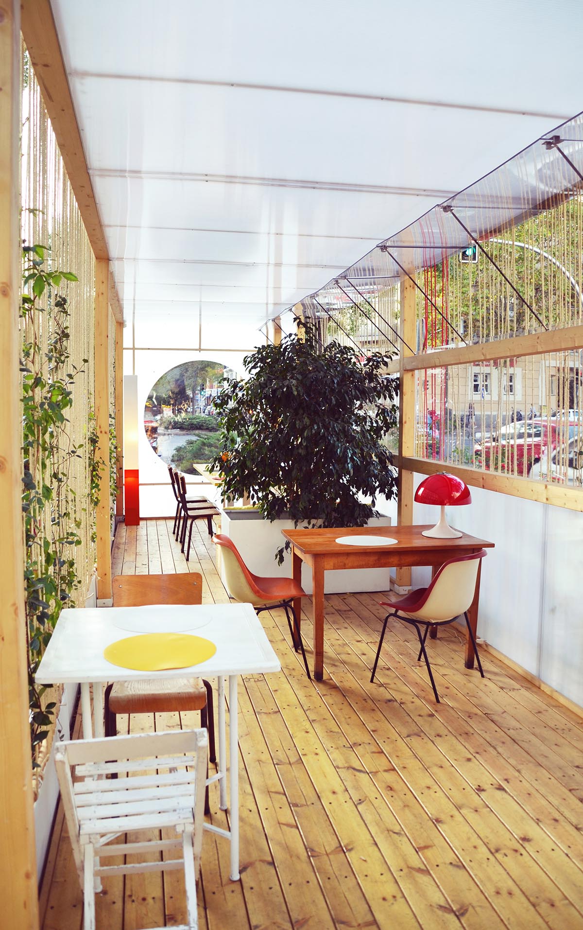 delaVegaCanolasso completes moveable urban pavilion with striped-facade in Madrid