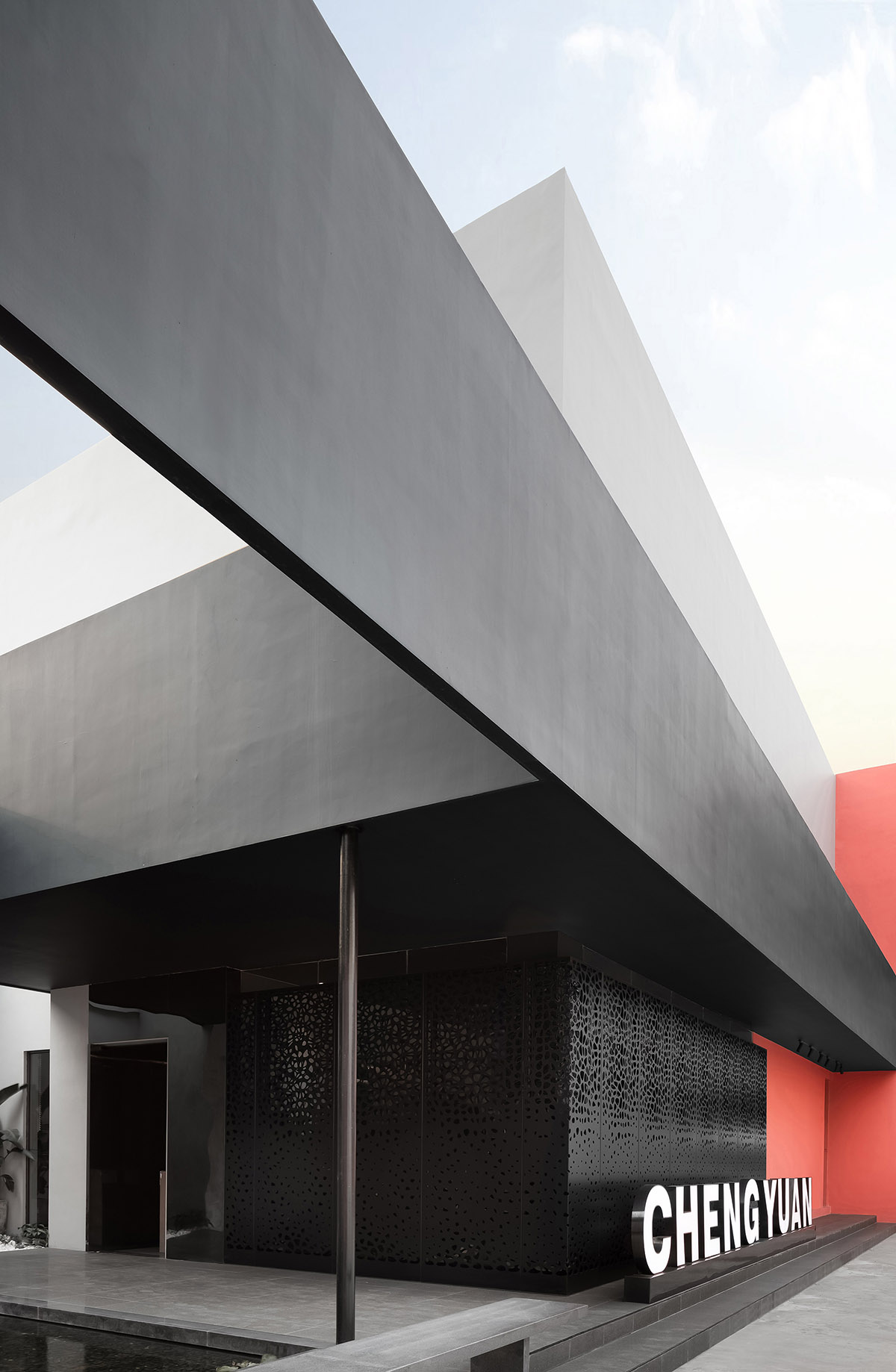 Masanori Designs completes interior design of Chengyuan Garment Office Building in China