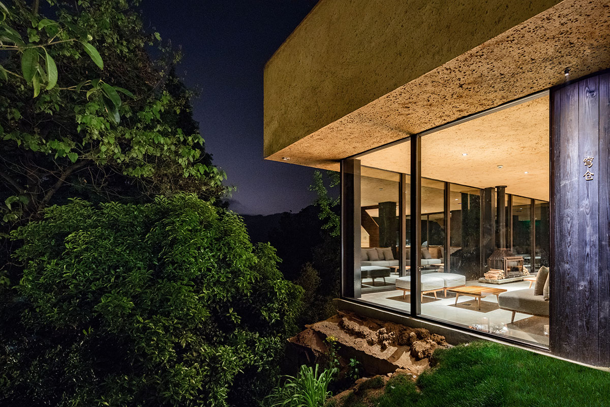 kooo architects built retreat village by using local materials on hills of Zhejiang