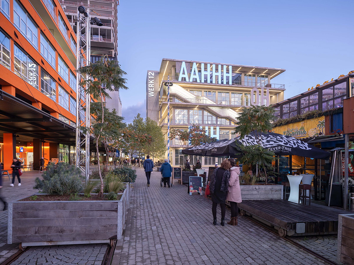 MVRDV's WERK12 building in Munich features expressive art façade addressing to German comics