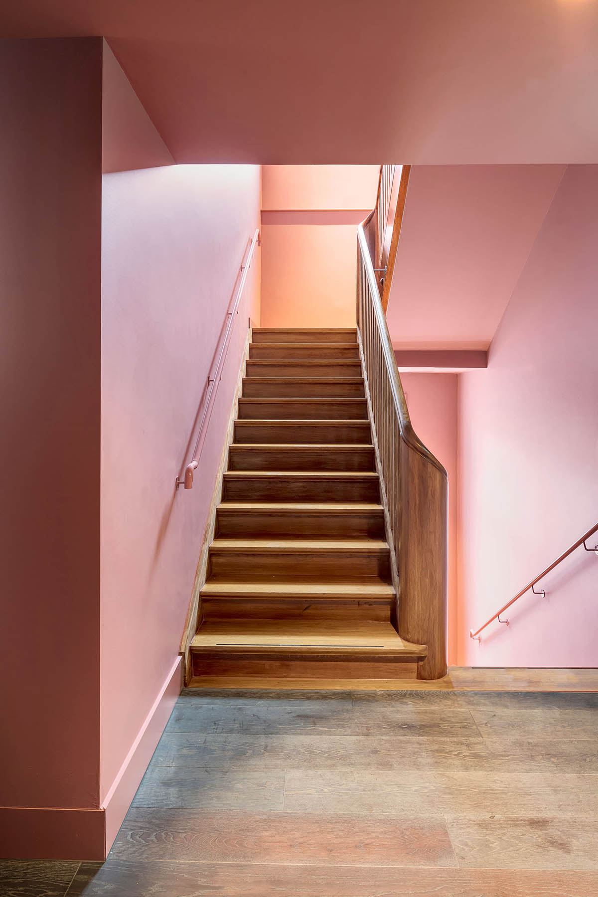 FDR Studio completes Parterre One Restaurant in pastel tones in the heart of Basel
