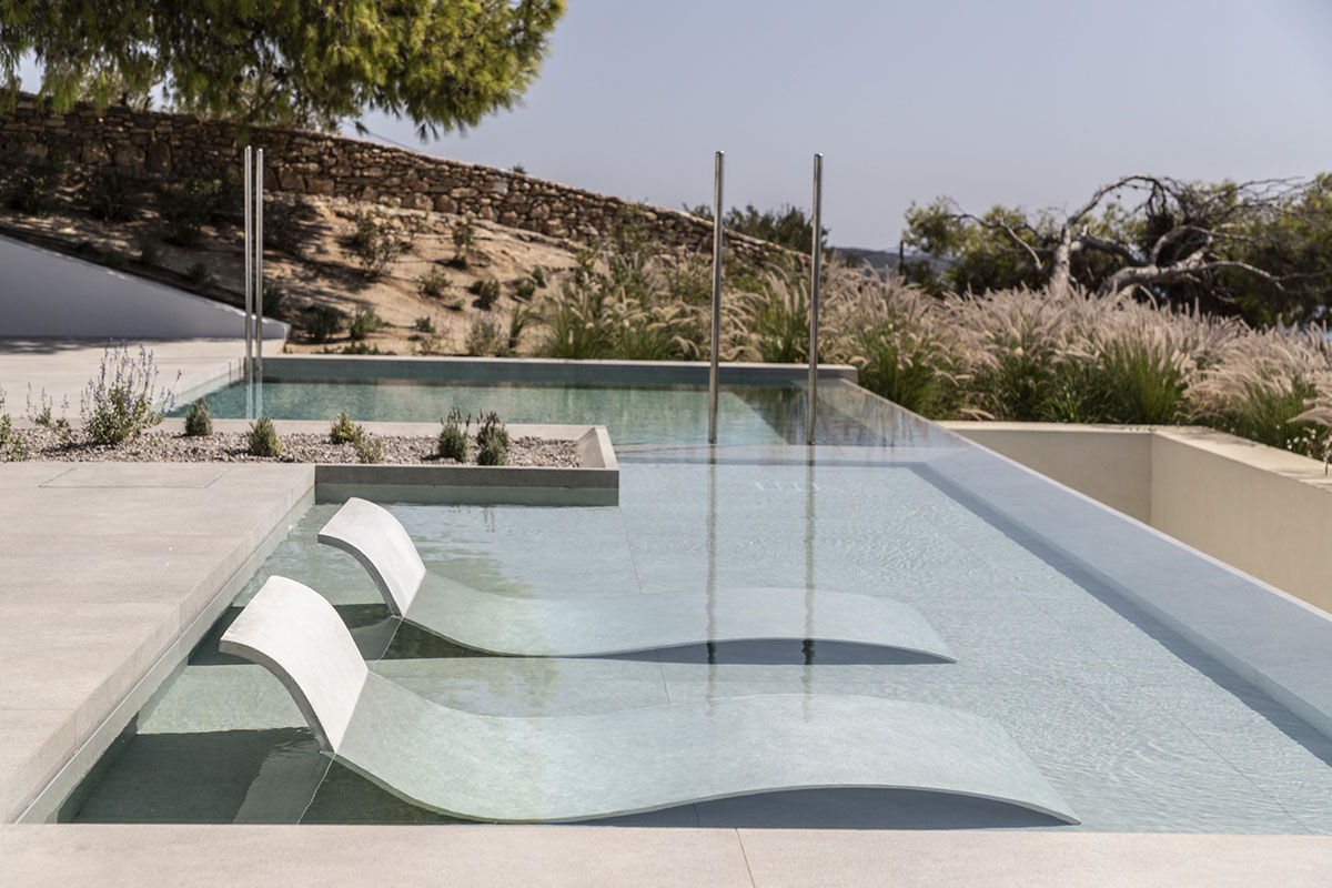 Scapearchitecture embeds summer residence into landscape towards the sea on Paros Island