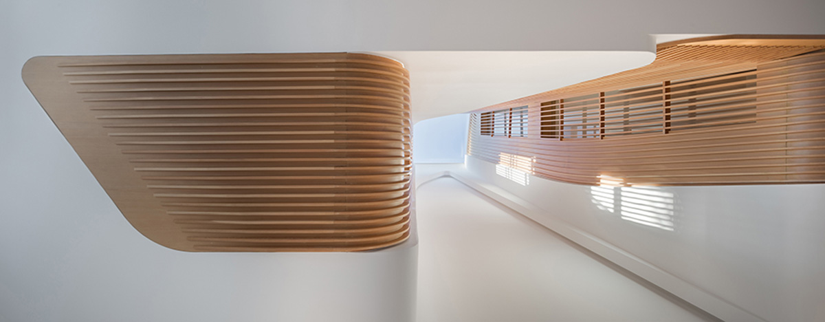 FLOW Architecture carves out old Victorian house in London and brings light with fluid interventions