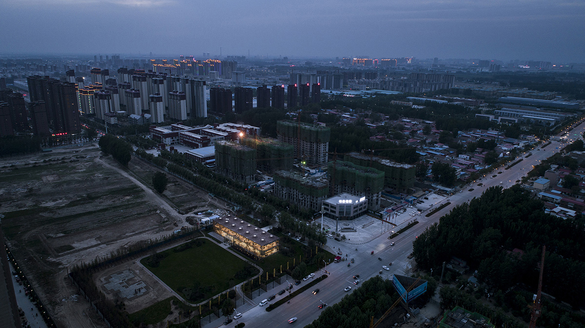 LUO studio Created a Universally-used Sales Center that can be Completely Dismantled and Reused