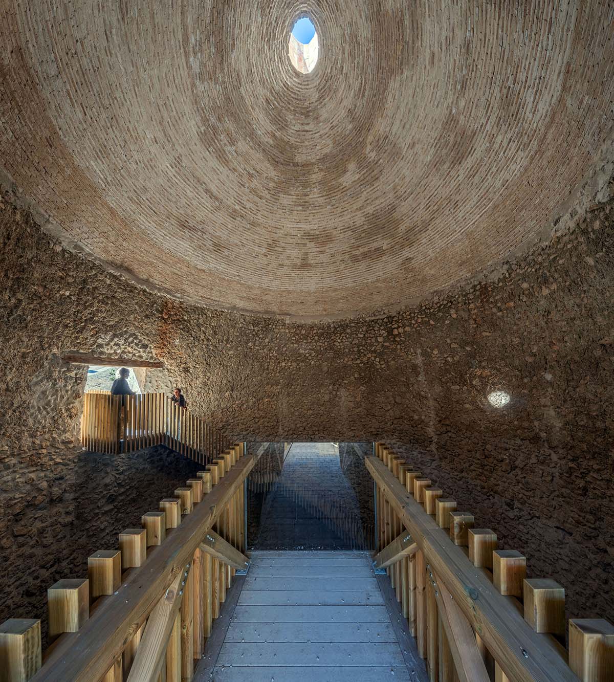 Ecoproyecta restores two snow wells to its original state in Sierra Espuña