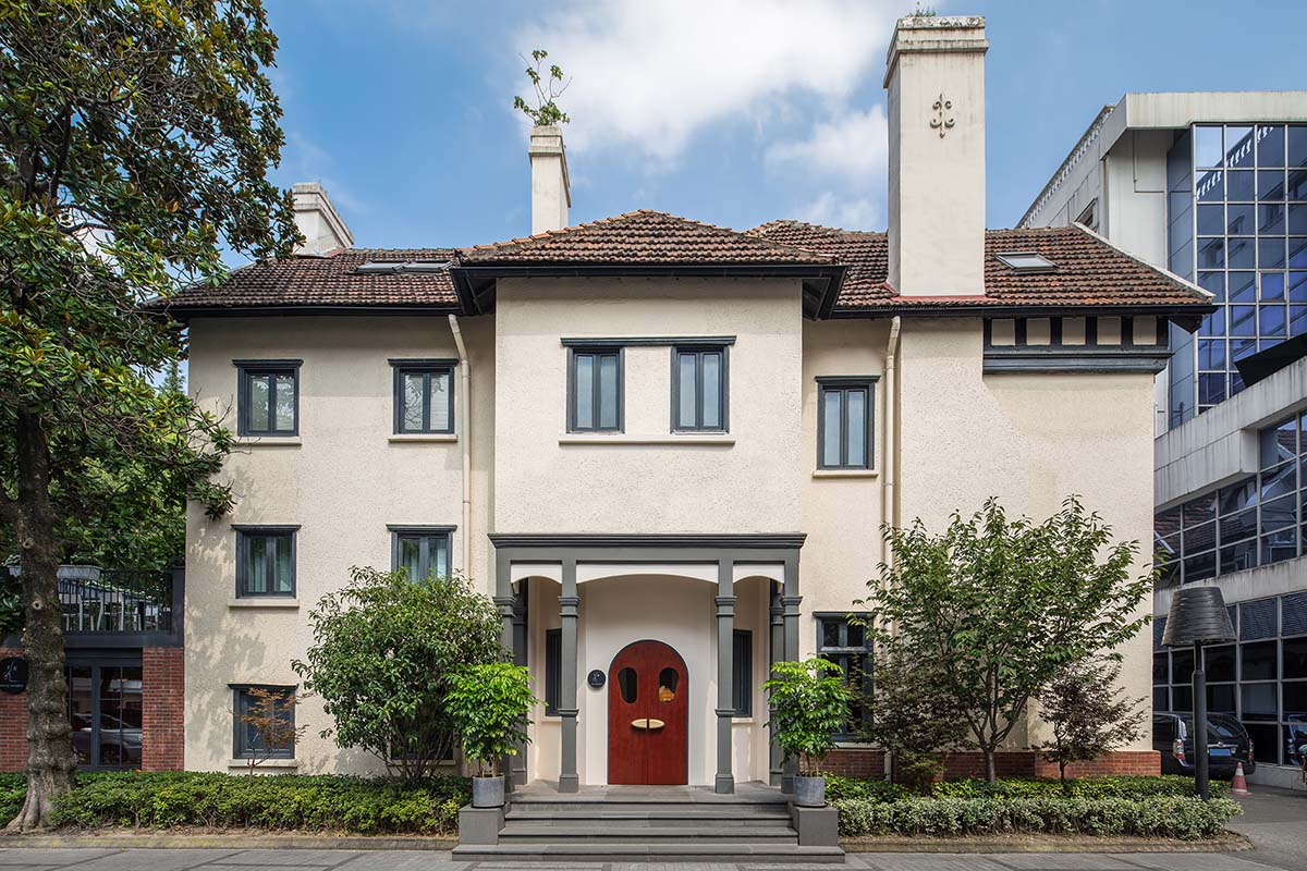 HONG Designworks converts old Victorian building into a brand-new experiential hall in Shanghai