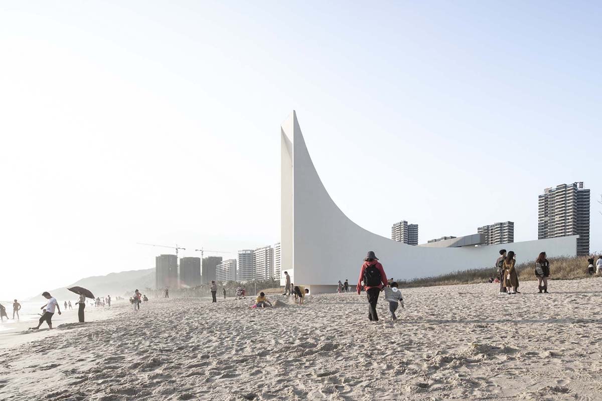 O-office Architects designs curvy chapel that opens up a vertical window to the seaside in Shanwei