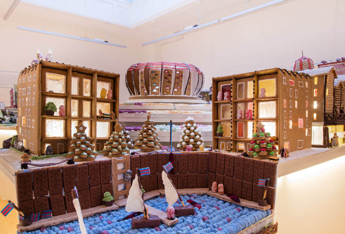 ZHA and Norman Foster designed gingerbread buildings for an edible exhibition in London